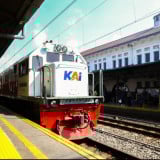 KAI Daop 7 Madiun Minta Warga Patuhi Aturan di Perlintasan 