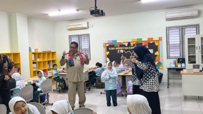 Tinjau MPLS, Wagub Rano Karno Ingatkan Sekolah Harus Jadi Tempat Belajar yang Menyenangkan