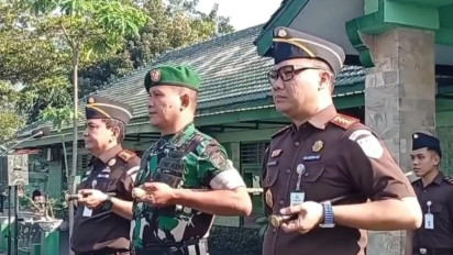 Personel TNI Bantu Amankan Kejari Surabaya, Wujud Sinergi Penegakan Hukum