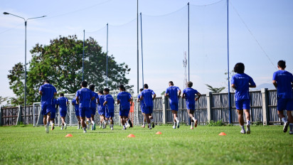 Fisik Pemain Belum 100 Persen, Pelatih Kejar Kondisi Kebugaran Persib di TC Thailand