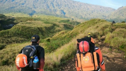 Pendaki Swiss yang Jatuh di Rinjani Dievakuasi Pakai Helikopter