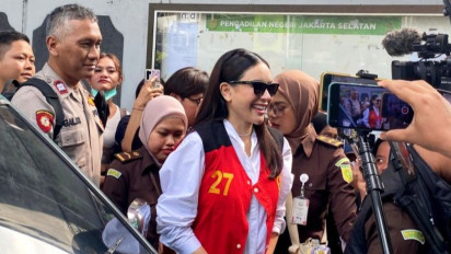 Eksepsi Nikita Mirzani dalam Kasus Pemerasan Reza Gladys Ditolak Hakim