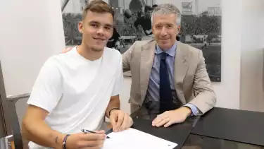 Thijs Dallinga, Penyerang Bologna di Liga Italia