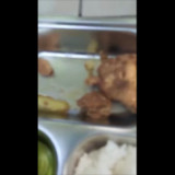 Viral! Belatung Muncul dari Ayam Bakar Menu MBG di SMK Tambakboyo, Tuban