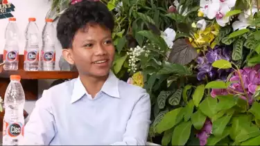 Mantan penyanyi cilik pelantun lagu Ojo Bandingke, Farel Prayoga