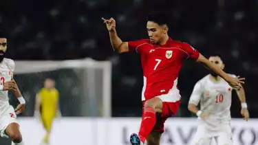 Pemain Timnas Indonesia Marselino Ferdinan diserang fans Arab Saudi