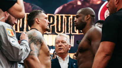Link Live Streaming Tinju Dunia: Tarung Pagi Ini, Oleksandr Usyk Vs Daniel Dubois Berebut Gelar Juara Kelas Berat Tak Terbantahkan