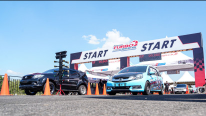 Setelah Sukses di Yogyakarta! Pertamina Patra Niaga Lanjutkan Pertamax Turbo Drag Fest 2025 di Tasikmalaya