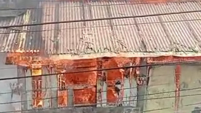 Rumah Produksi Kerupuk di Pacitan Ludes Terbakar