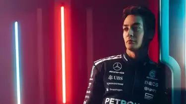 Pembalap Merecedes, George Russell