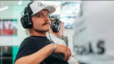 Valtteri Bottas bersama tim Mercedes AMG di F1 2025