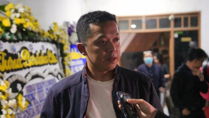 Taufik Hidayat Kenang Almarhum Iie Sumirat Jadi Pihak Paling Berjasa dalam Karir Bulu Tangkisnya