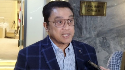 Dokumen Syarat Capres Cawapres Rahasia, Komisi II DPR: Data Pejabat Publik Harus Transparan