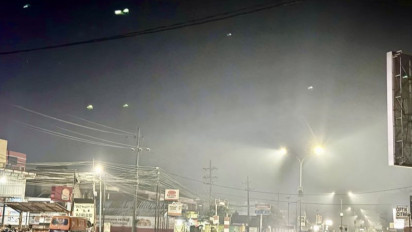 Kabut Asap Akibat Karhutla Terlihat di Landasan Ulin Banjarbaru