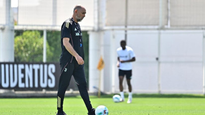 Bursa Transfer Juventus: Jadon Sancho Masih Mangkrak, Bianconeri Rencanakan 5 Pemain Baru Termasuk Bryan Cristante?