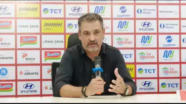 Pelatih Arema FC, Marquinhos Santos