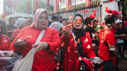 Peringati 29 Tahun Kudatuli, Kader PDIP Tabur Bunga di Diponegoro 58