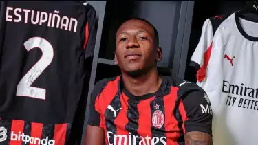 Pervis Estupinan, Pemain Baru AC Milan di Bursa Transfer Musim Panas 2025-2026