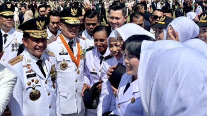 Mendagri Wakili Presiden Prabowo Lantik 1.110 Pamong Praja IPDN
