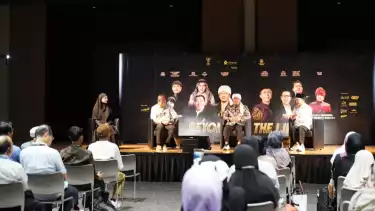 Nuray Istiqbal dan beberapa narasumber isi acara Amazing Muharram 14 di Jepang