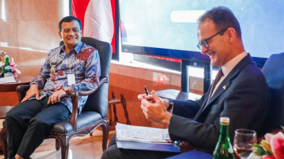 Inggris Tertarik Investasi Pengolahan Sampah Hingga Keamanan Siber di Jawa Tengah