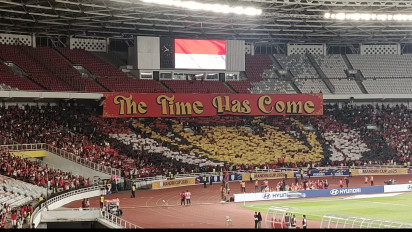 Bikin Merinding! Suporter Garuda Tampilkan Tifo Istimewa di Laga Timnas Indonesia U-23 Vs Vietnam U-23