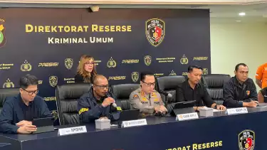 Konferensi pers pengungkapan kasus kematian Diplomat Kementerian Luar Negeri, Arya Daru, Selasa (29/7).