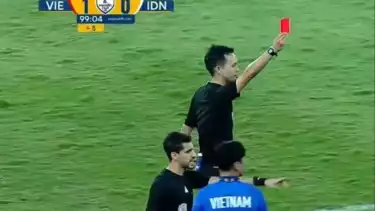 Staff Pelatih Timnas Indonesia Mendapat Kartu Merah di Final Piala AFF U-23 2025