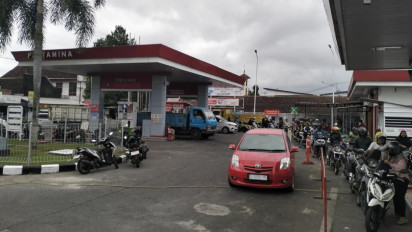 Antrean di SPBU Mulai Terurai, Pertamina Pasokan BBM di Jember Aman