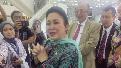 Titiek Soeharto Speechless dan Bangga saat Nobar Pidato Prabowo di Sidang PBB: Nungguin sampai Jam 12 Malam