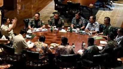 Seskab: Presiden Beri Arahan Langsung ke Petinggi Kemhan, BIN dan TNI soal Antisipasi Gejolak Global