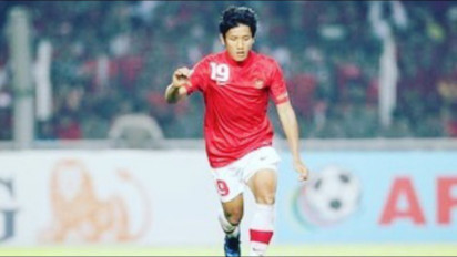 Lama Tak Terdengar, Eks Pemain Timnas Indonesia ini Berziarah ke Makam Ulama Tersohor dan Ngaku Jadi Santri Gus Baha