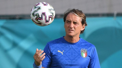 Roberto Mancini Ketiban Sial Usai Timnasnya Ditahan Skuad Garuda, Pelatih yang Pernah Sindir Pemain Lokal Timnas Indonesia