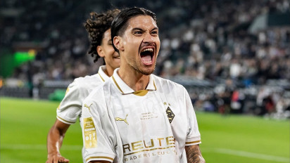 Kevin Diks Langsung Ketiban Durian Runtuh usai Cetak Gol Debut, Pelatih Gladbach Buka Peluang Menjadikannya Starter