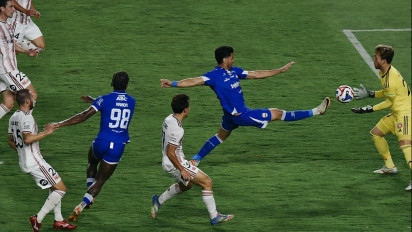 Pantas Saja Persib Bandung Juara Back To Back, Ganti Seluruh Pemain Asing Buat Klub Australia Terpukau