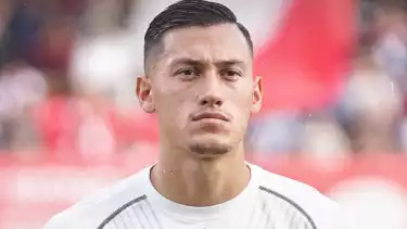 Media Italia Sebut Venezia Sengaja Cari Pengganti Jay Idzes, Sebut Klub Tetap Percaya Kapten Timnas Indonesia Terjual Rp191 Miliar