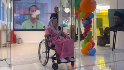 Mantan Ibu Negara RI, Sinta Nuriyah Tekankan Pentingnya Belajar Bahasa Asing sejak Dini untuk Hadapi Persaingan Global