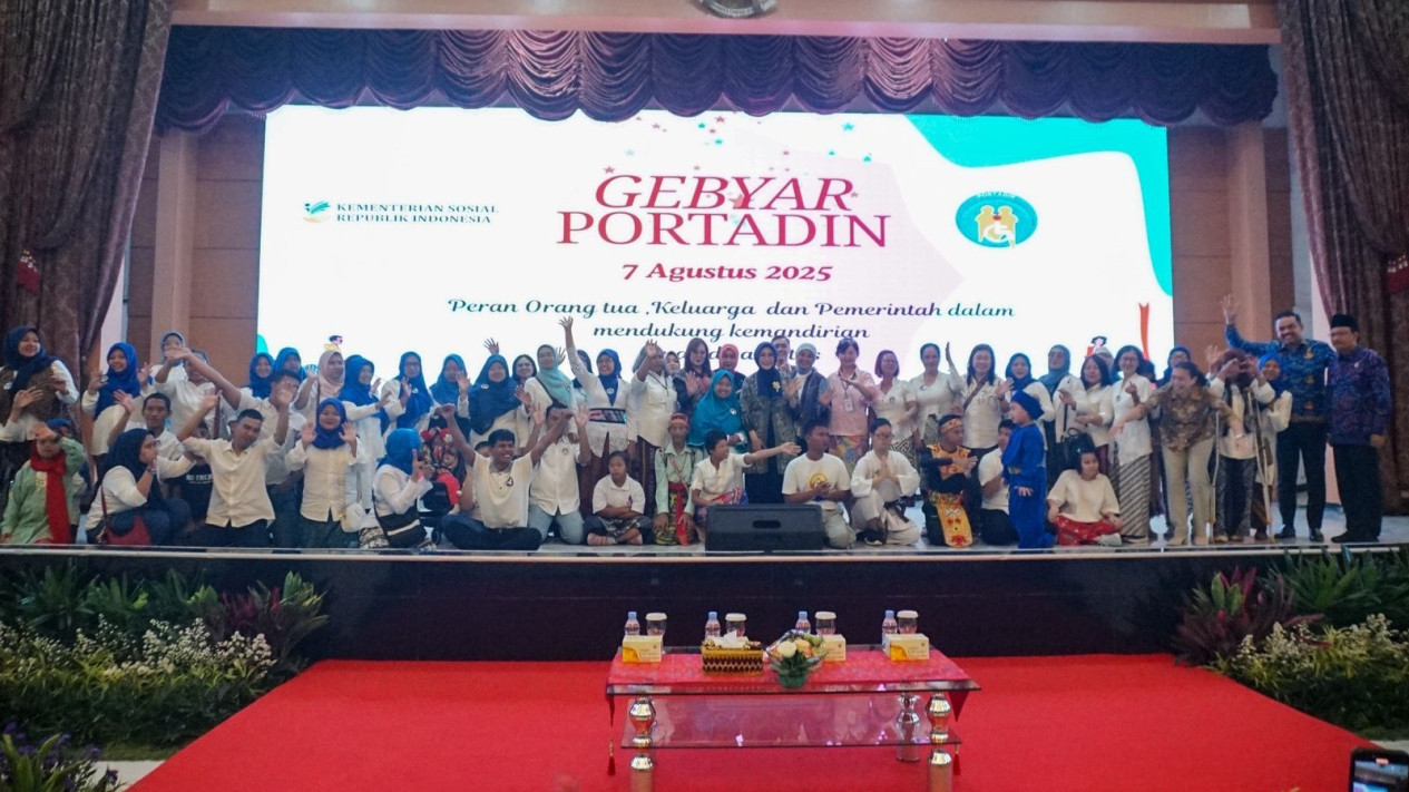 Perkumpulan Orang Tua Anak Disabilitas Indonesia (Portadin) mendorong agar minimal lima persen kuota Sekolah Rakyat dialokasikan bagi anak penyandang disabilitas.
            - galeri foto