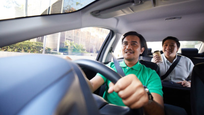 Mitra Transportasi Digital dan Tantangan Finansial: Sebuah Solusi Inklusif yang Relevan di Indonesia