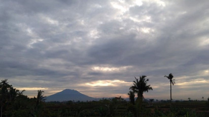 Akhir Pekan 9 Agustus 2025, Warga Kota-Kota Besar di Indonesia Perlu Perhatikan Ramalan dari BMKG Ini