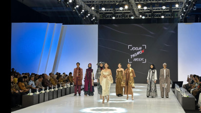 20 Tahun Jogja Fashion Week, Dorong Ekonomi Kreatif Tembus Pasar Dunia