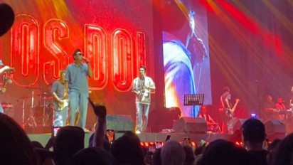 Momen Seru Penonton Rendezvous 2025 'Ambyar' Bareng Denny Caknan di Istora Senayan: Terima Kasih Sudah Suka Lagu Jawa