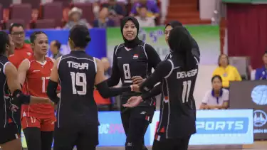 Megawati Hangestri bersama Timnas Voli Putri Indonesia.
