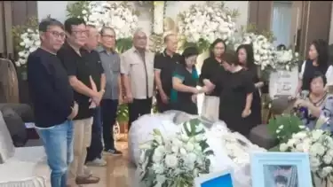 Pemakaman cucu 9 Naga Sulut Joel Alberto Tanos.