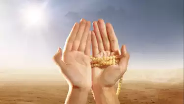 Benarkah Doa Setelah Shalat Wajib? Kata Ustaz Khalid Basalamah Belum Ada...