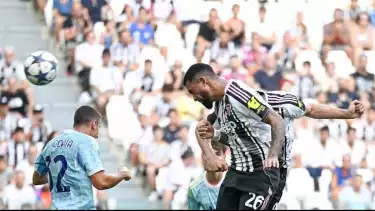 Douglas Luiz di Juventus
