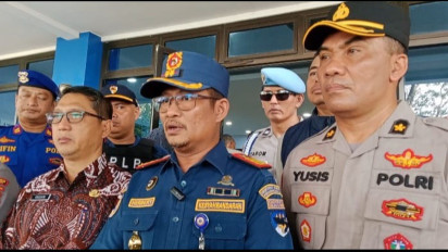 KMP Gili Iyang Terbakar di Perairan Karang Jamuang, KSOP Gresik Pastikan 220 Penumpang Selamat