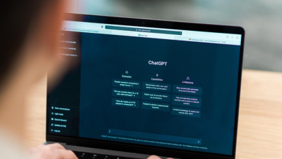 Viral! Gen Z Lebih Memilih Curhat ke ChatGPT, Psikolog Ungkap Alasannya: Mirip Narkoba