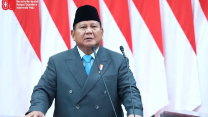 Prabowo Targetkan APBN Tanpa Defisit pada 2027 atau 2028