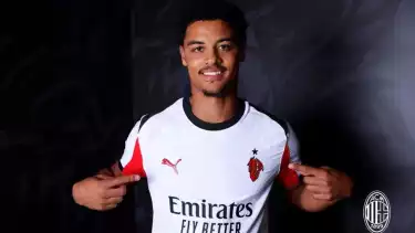 Koni De Winter, Pemain Baru AC Milan di Bursa Transfer